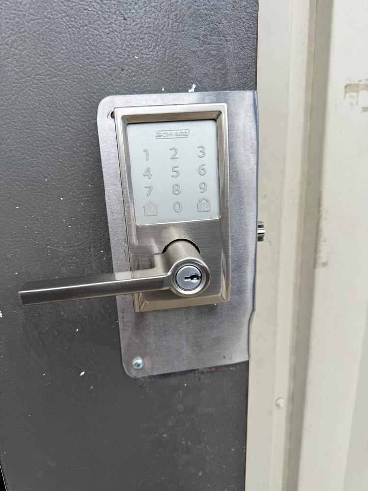 Commercial Locksmith Services